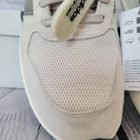 adidas Men's Run 84 Shoes - Picture 2 of 8